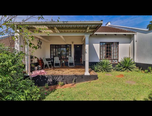 2 BEDROOM SIMPLEX FOR SALE IN BOUGHTON